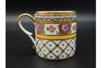 フランス　ROYALE  LIMOGES(ロワイヤル リモージュ)　Rosaces Violine　華やかなカップ&ソーサー　(R-090436)
