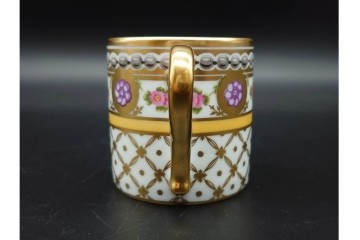 フランス　ROYALE  LIMOGES(ロワイヤル リモージュ)　Rosaces Violine　華やかなカップ&ソーサー　(R-090436)