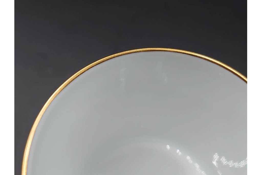 フランス　ROYALE  LIMOGES(ロワイヤル リモージュ)　Rosaces Violine　華やかなカップ&ソーサー　(R-090436)