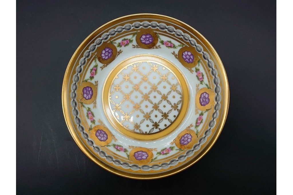 フランス　ROYALE  LIMOGES(ロワイヤル リモージュ)　Rosaces Violine　華やかなカップ&ソーサー　(R-090436)