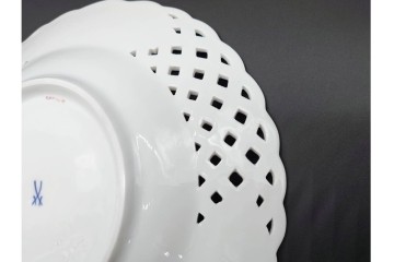 ドイツ製　Meissen(マイセン)　金彩　鳥文・花文　気品漂うメッシュプレート　(R-090437)