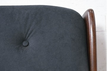 中古　横浜クラシック家具　ノックオンウッド(knockonwood)　Hand Made　コロニアルシリーズ　英国の伝統スタイルのウィングバックが魅力的なウィングチェア　(R-090458)