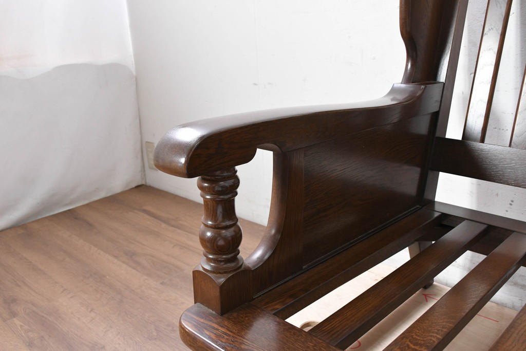 中古　横浜クラシック家具　ノックオンウッド(knockonwood)　Hand Made　コロニアルシリーズ　英国の伝統スタイルのウィングバックが魅力的なウィングチェア　(R-090458)