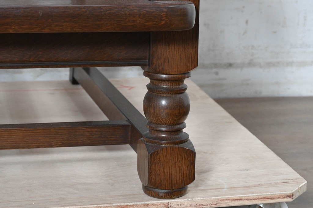 中古　横浜クラシック家具　ノックオンウッド(knockonwood)　Hand Made　コロニアルシリーズ　英国の伝統スタイルのウィングバックが魅力的なウィングチェア　(R-090458)
