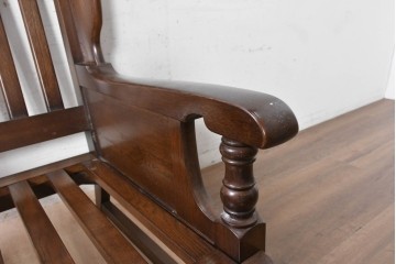 中古　横浜クラシック家具　ノックオンウッド(knockonwood)　Hand Made　コロニアルシリーズ　英国の伝統スタイルのウィングバックが魅力的なウィングチェア　(R-090459)