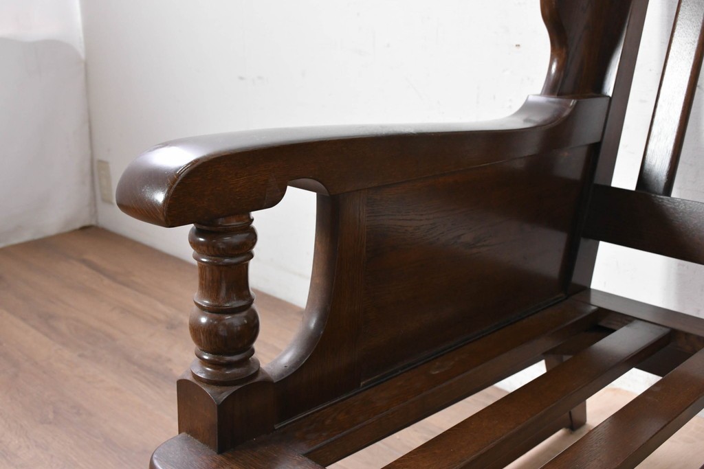 中古　横浜クラシック家具　ノックオンウッド(knockonwood)　Hand Made　コロニアルシリーズ　英国の伝統スタイルのウィングバックが魅力的なウィングチェア　(R-090459)