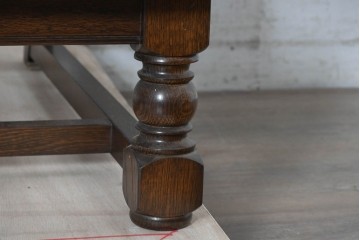 中古　横浜クラシック家具　ノックオンウッド(knockonwood)　Hand Made　コロニアルシリーズ　英国の伝統スタイルのウィングバックが魅力的なウィングチェア　(R-090459)