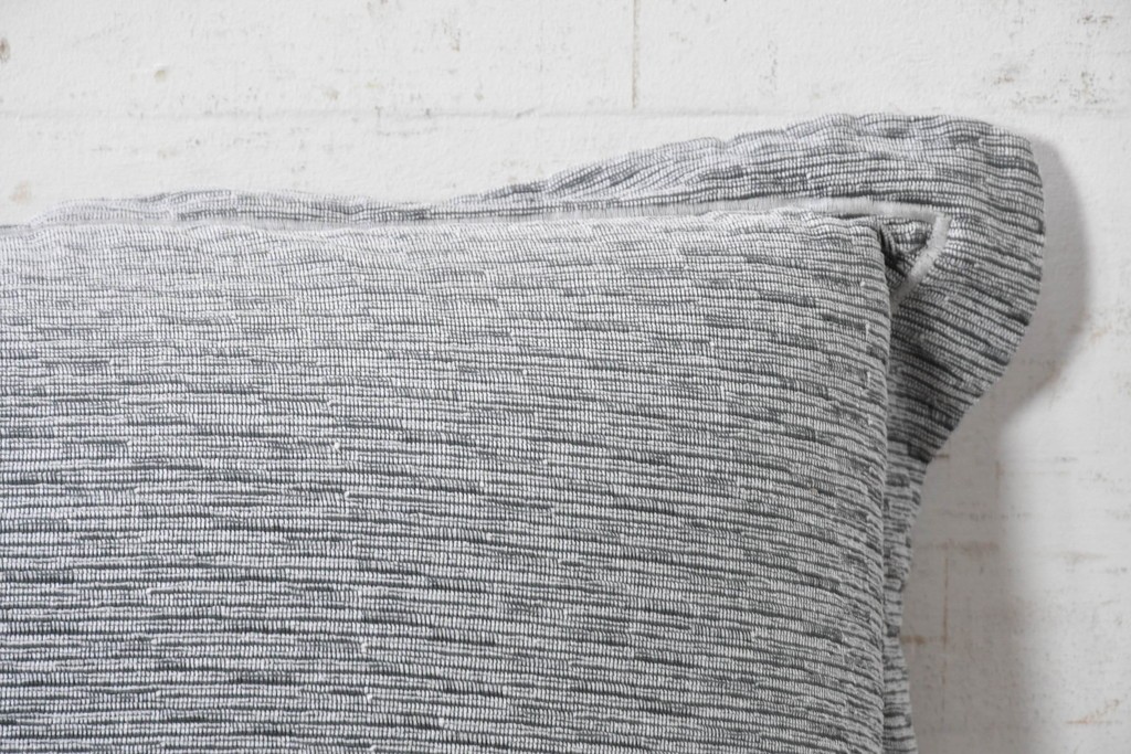 中古　美品　LigneRoset(リーン・ロゼ)　ROSETCalin(ロゼカラン)　リクライニング機能付き　ゆったりと身を預けたくなる1人掛けソファとオットマンのセット　定価約38万円　(R-090463)