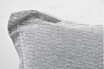 中古　美品　LigneRoset(リーン・ロゼ)　ROSETCalin(ロゼカラン)　リクライニング機能付き　ゆったりと身を預けたくなる1人掛けソファとオットマンのセット　定価約38万円　(R-090463)