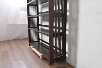 中古　美品　希少モデル　松本民芸家具　高さ約1.7m!　縦桟が軽やかさを添える特大サイズの本棚　(R-090465)