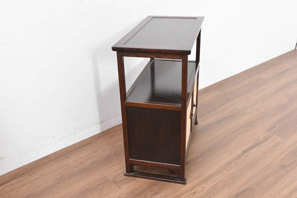 中古　民芸家具　葛布(くずふ)を取り入れた素朴なデザインの茶棚　(R-090472)
