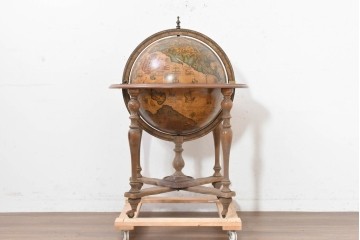 イタリアヴィンテージ　1970年頃　古地図が描かれたクラシカルな地球儀型ドリンクキャビネット　(R-090478)
