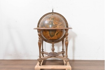 イタリアヴィンテージ　1970年頃　古地図が描かれたクラシカルな地球儀型ドリンクキャビネット　(R-090478)