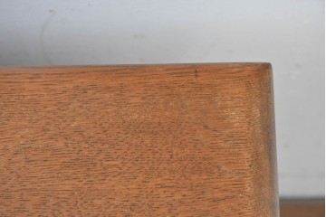 イギリスヴィンテージ　WOOD BROS(ウッド・ブロス)　Old charm(オールドチャーム)　リネンフォールド彫刻が魅力のブランケットボックス　(R-090482)