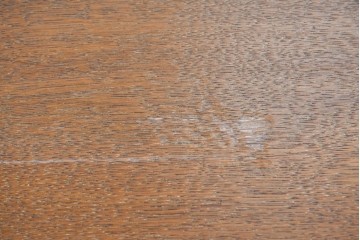 イギリスヴィンテージ　WOOD BROS(ウッド・ブロス)　Old charm(オールドチャーム)　リネンフォールド彫刻が魅力のブランケットボックス　(R-090482)