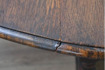 イギリスアンティーク　1920年頃　オーク材　ツイストレッグが印象的なゲートレッグ(バタフライ)テーブル　(R-090494)