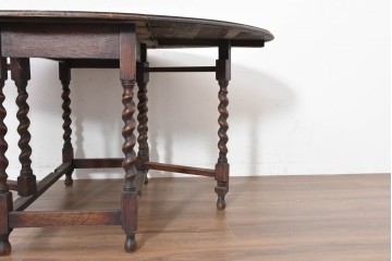 イギリスアンティーク　1920年頃　オーク材　ツイストレッグが印象的なゲートレッグ(バタフライ)テーブル　(R-090494)