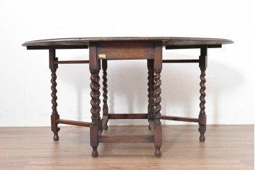 イギリスアンティーク　1920年頃　オーク材　ツイストレッグが印象的なゲートレッグ(バタフライ)テーブル　(R-090494)
