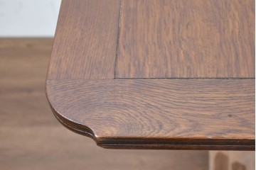 イギリスヴィンテージ　1950年頃　オーク材　バルボスレッグの重厚さが魅力のドローリーフテーブル　(R-090495)
