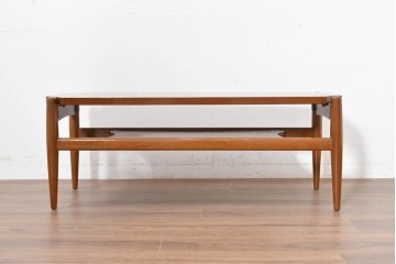 和製ヴィンテージ　昭和後期　希少品!　maruni(マルニ木工)　オールドマルニ(孔雀マーク)　細身の脚と丸みのある天板が軽やかなローテーブル　(R-090496)