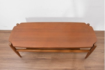 和製ヴィンテージ　昭和後期　希少品!　maruni(マルニ木工)　オールドマルニ(孔雀マーク)　細身の脚と丸みのある天板が軽やかなローテーブル　(R-090496)