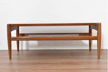 和製ヴィンテージ　昭和後期　希少品!　maruni(マルニ木工)　オールドマルニ(孔雀マーク)　細身の脚と丸みのある天板が軽やかなローテーブル　(R-090496)