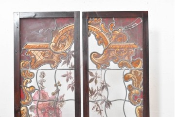 イギリスアンティーク　1930年頃　エナメル絵付け　花や鳥を描いた華やかなステンドグラス入り衝立2枚(1対)セット　(R-090501)