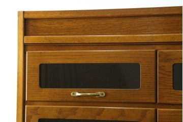 イギリスヴィンテージ　1980年頃　Lloyd's Antiques(ロイズ・アンティークス)取り扱い　オーク材　20杯の引き出しが並ぶ縦型シャツケース　(R-090515)