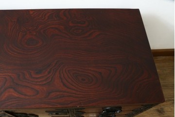 中古　美品　岩谷堂箪笥　テレビ台にもおすすめ!　金具と美しい木目が重厚さを添えるローボード　(R-090516)