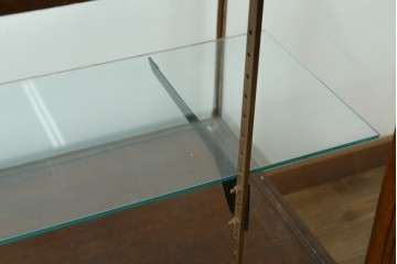 イギリスアンティーク　1930年頃　ガラス越しのディスプレイを楽しめるカウンターガラスケース　(R-090521)