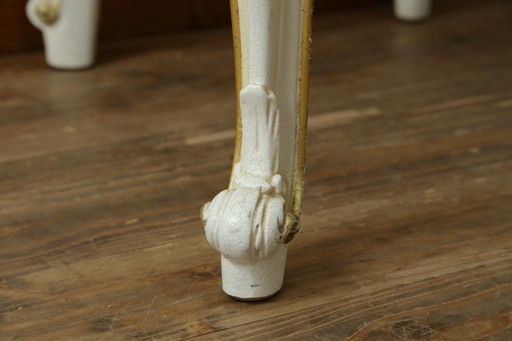 中古　美品　SILIK(シリック)　ロココ調の意匠が華やかなアームチェア　定価約45万円　(R-090524)