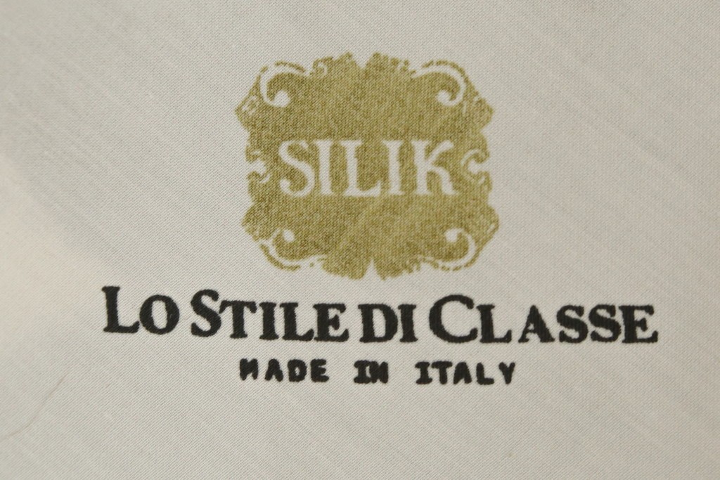 中古　SILIK(シリック)　繊細な装飾が気品あふれるロココ調チェア　定価約41万円　(R-090525)