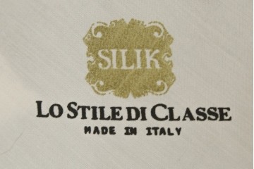 中古　SILIK(シリック)　繊細な装飾が気品あふれるロココ調チェア　定価約41万円　(R-090525)