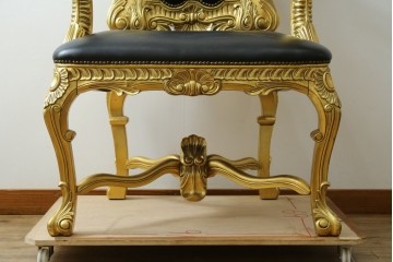中古　本革(レザー)　横浜家具取り扱い　Camerin(カメリン)　Baroque(バロック)シリーズ　1011　重厚感漂う大型ハイバックアームチェア　定価約75万円　(R-090526)