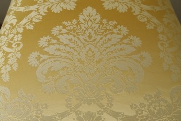 中古　美品　イタリア高級家具　SILIK(シリック)　気品あふれるロココ調のチェア4脚セット　定価(4脚合計)約164万円　(R-090527)