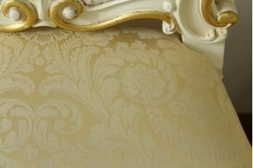 中古　SILIK(シリック)　イタリア高級家具　華やかなロココ調のチェア4脚セット　(R-090528)