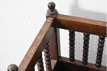 中古　松本民芸家具　クラシカルなろくろ飾りが印象的な傘立て　(R-090545)