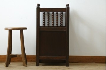 中古　松本民芸家具　クラシカルなろくろ飾りが印象的な傘立て　(R-090545)
