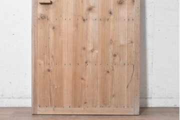 和製ヴィンテージ　昭和中期　木味　素朴な木味をいかした木製扉1枚　(R-090558)