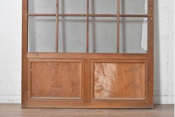 アンティーク建具　大正期　幅広　金属製の取っ手がアクセントを添えるきつね格子戸1枚　(R-090560)
