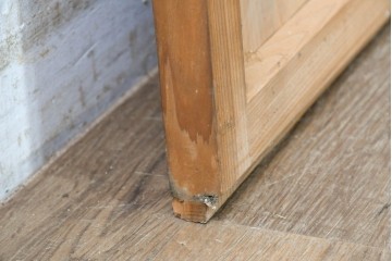 和製アンティーク　昭和初期　横桟を渡した素朴なつくりの幅広板戸1枚　(R-090562)