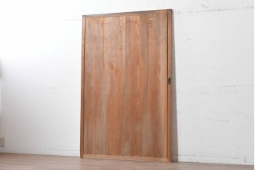 和製アンティーク　昭和初期　横桟を渡した素朴なつくりの幅広板戸1枚　(R-090562)