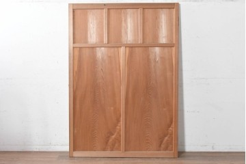 アンティーク建具　大正から昭和初期　高級品　杉材　大正ロマンの雰囲気漂う作りの良い幅広扉1枚　(R-090563)