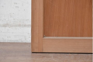 アンティーク建具　大正から昭和初期　高級品　杉材　大正ロマンの雰囲気漂う作りの良い幅広扉1枚　(R-090563)