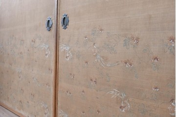 和製アンティーク　昭和初期　上手物!!　大正ロマン　草花と尾長鳥を描いた片面ふすまの幅広板戸2枚セット　(R-090564)