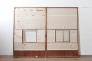 ヴィンテージ建具　昭和中期　幅広　細かな格子組が上品な猫間障子戸2枚セット　(R-090568)