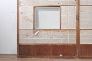 ヴィンテージ建具　昭和中期　幅広　細かな格子組が上品な猫間障子戸2枚セット　(R-090568)