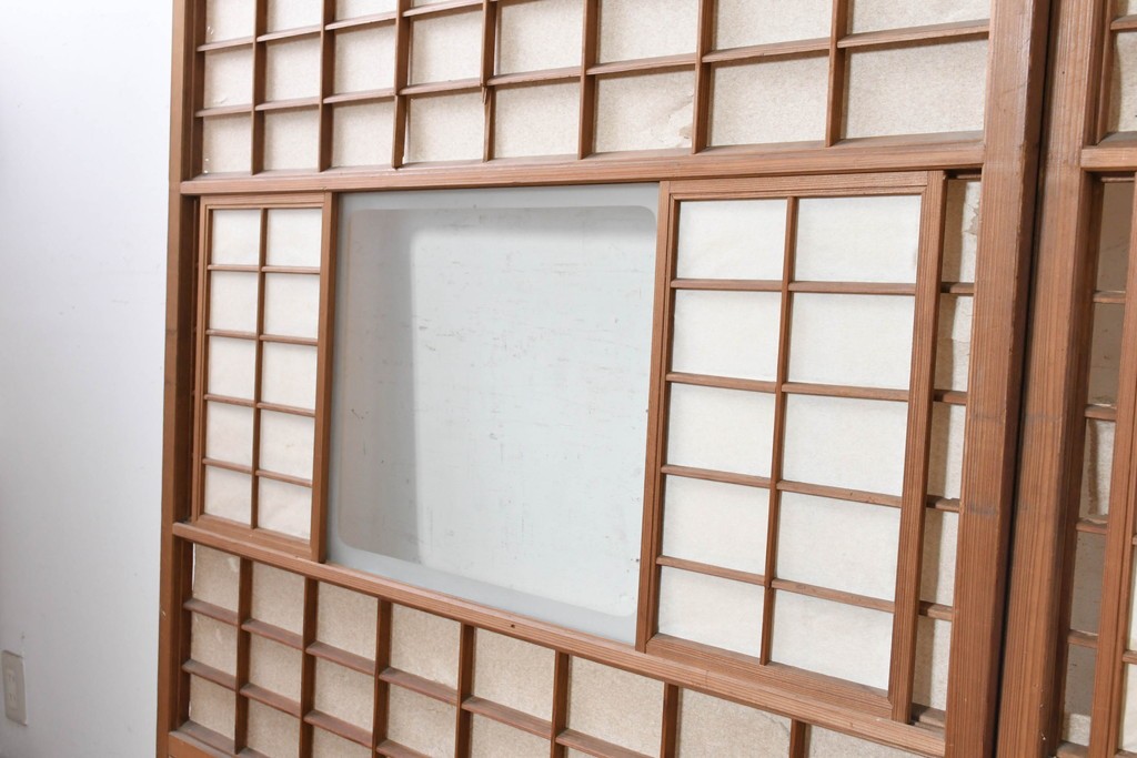 ヴィンテージ建具　昭和中期　幅広　細かな格子組が上品な猫間障子戸2枚セット　(R-090569)