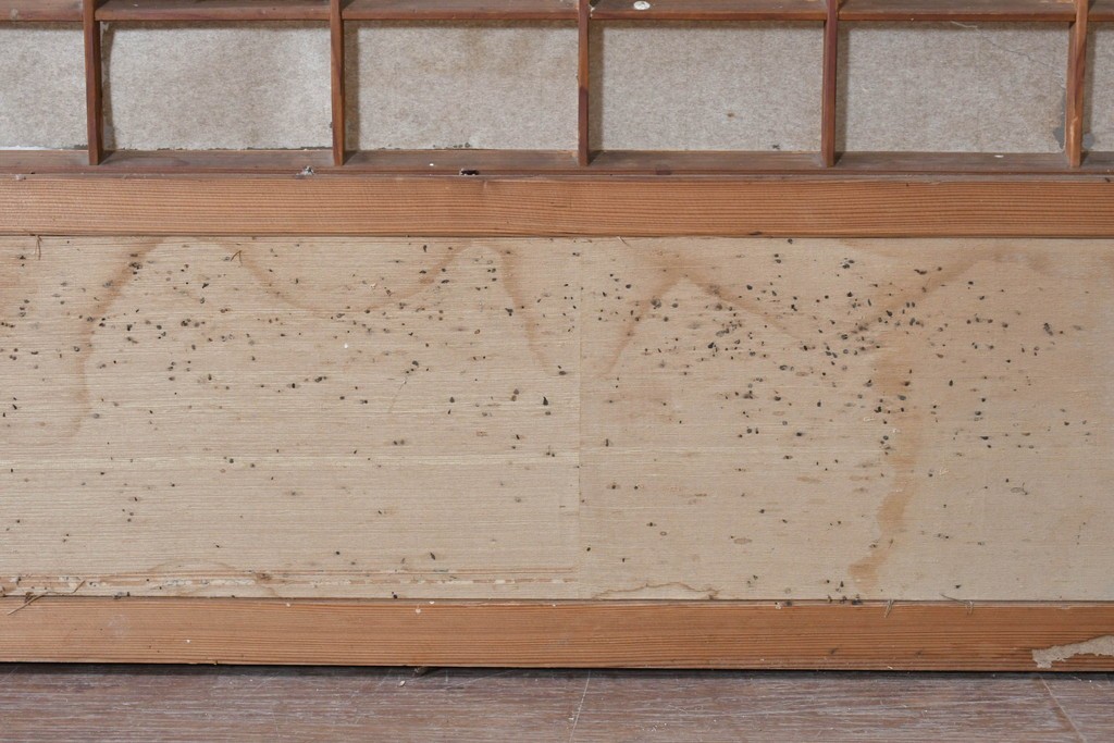 ヴィンテージ建具　昭和中期　幅広　細かな格子組が上品な猫間障子戸2枚セット　(R-090569)