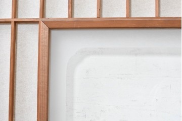 アンティーク建具　昭和初期　幅広　やわらかな光を取り込む額入り障子戸2枚セット　(R-090570)